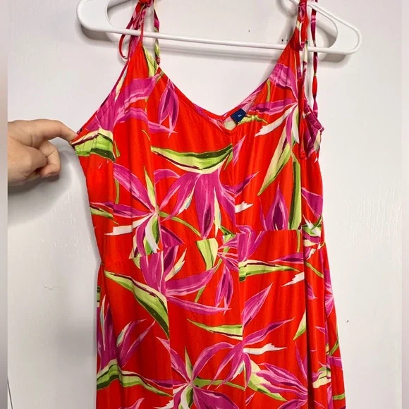 Old Navy women’s jumpsuit. Size XL - Picture 4 of 7